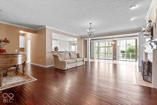 8923 W Cobblestone Drive W, Zionsville, IN 46077, photo 4 of 43