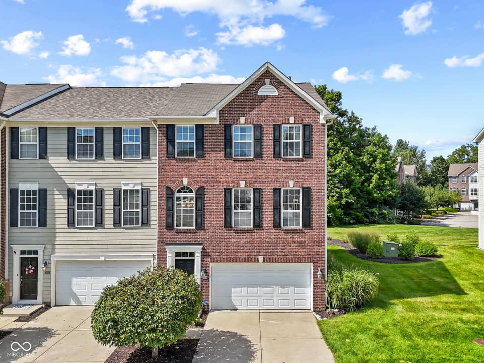 9032 Rider Drive, Fishers