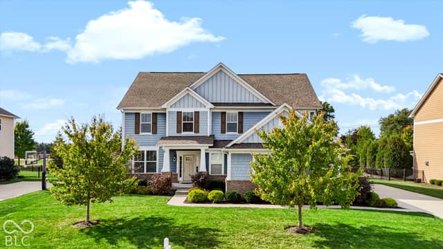 8752 Windpointe Pass, Zionsville, IN 46077, photo 2 of 54