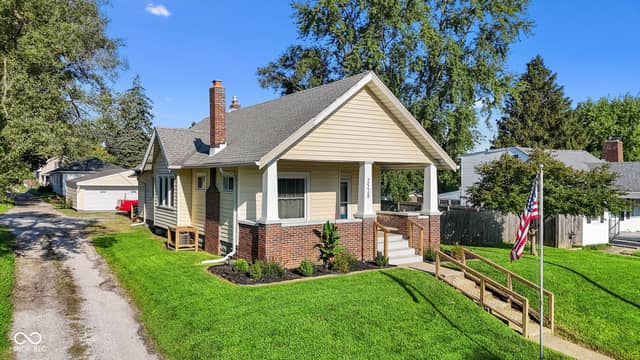 2528 Madison Avenue, Indianapolis, IN 46225, photo 3 of 40