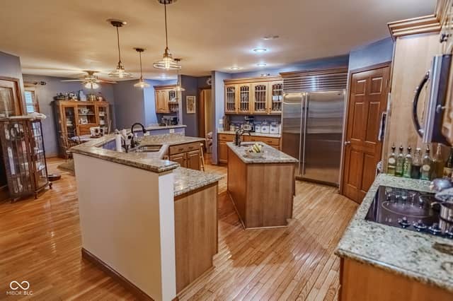 1580 E Garnett Drive, Frankfort, IN 46041, photo 4 of 47