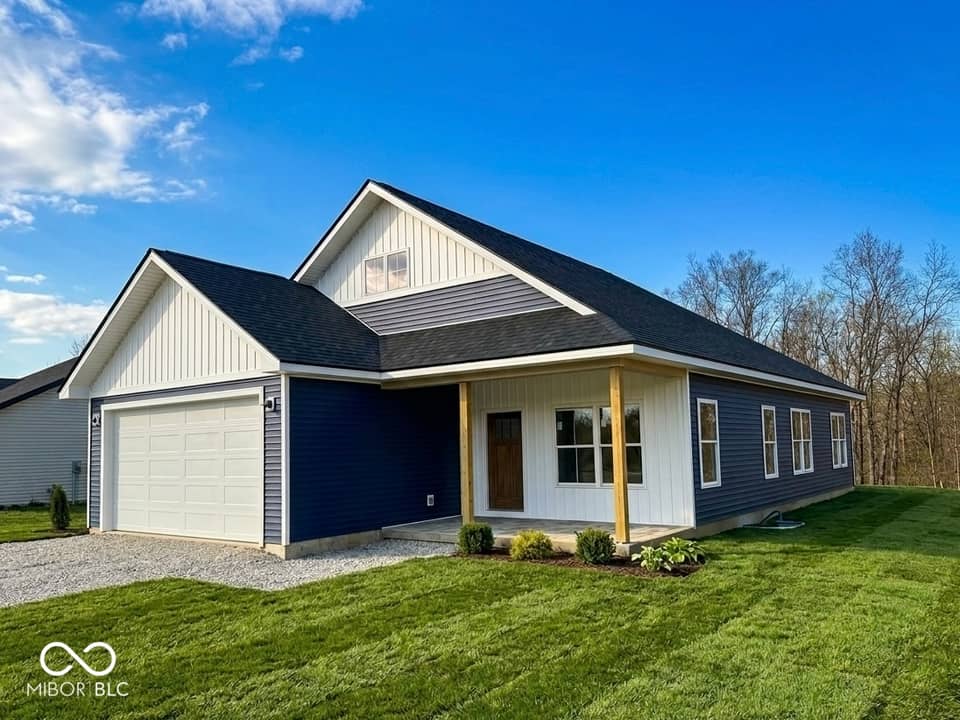 1509 N Washington Street, Rushville
