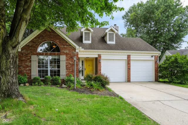 7713 Raleigh Lane, Fishers, IN 46038, photo 2 of 59