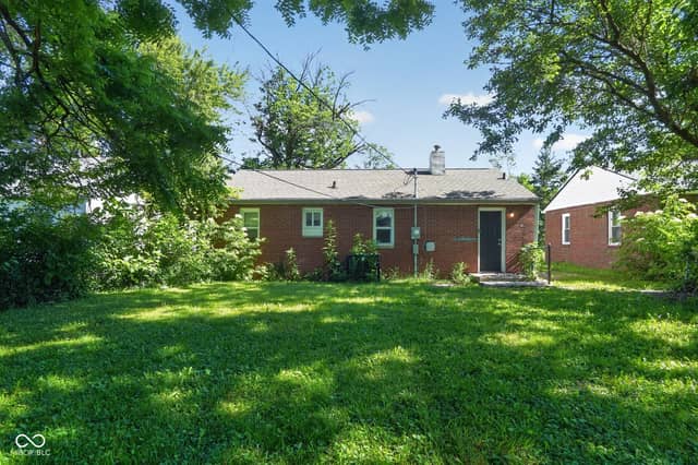 4933 E 39th Street, Indianapolis, IN 46226, photo 4 of 18