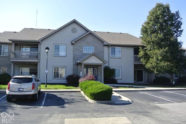 230 Legends Creek Way #103, Indianapolis, IN 46229, photo 2 of 19