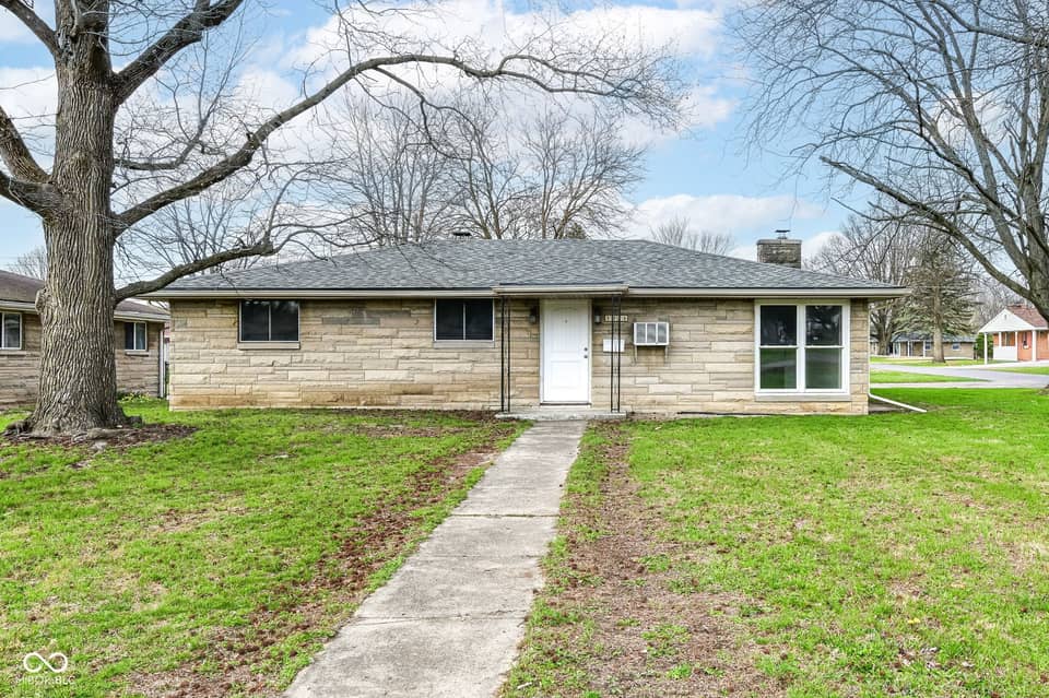 2328 E 9th Street, Anderson