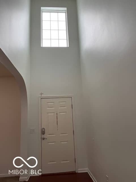 5573 Newport Avenue, Indianapolis, IN 46234, photo 3 of 34