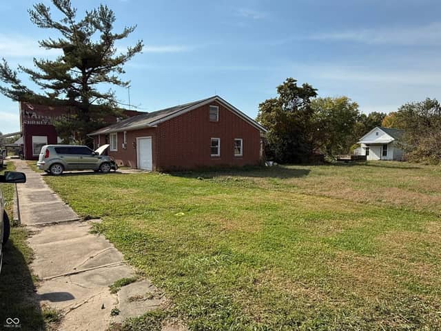 4213 Main Street, Coal City, IN 47427, photo 3 of 10