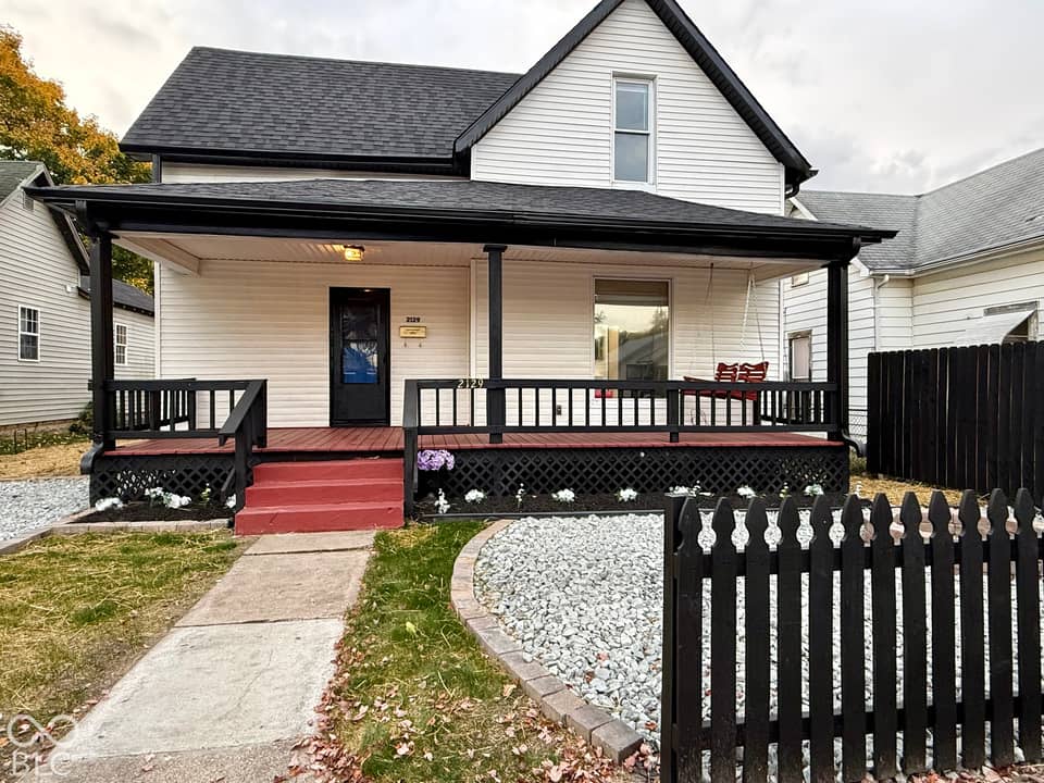 2129 Noble Street, Anderson, IN 46016, photo 1 of 27