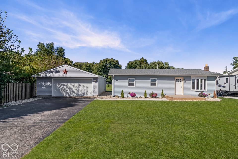 4180 Canatsey, Martinsville, IN 46151, photo 1 of 17