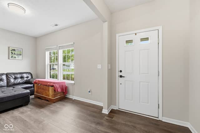 3304 Hurst Street, Whiteland, IN 46184, photo 5 of 45