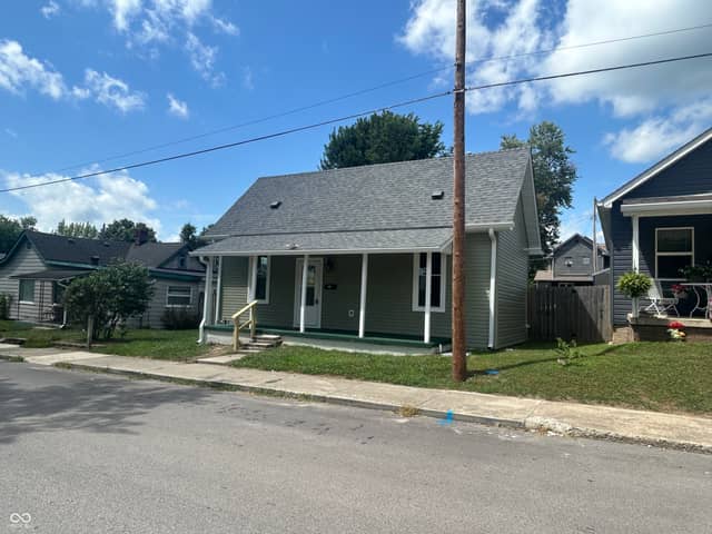 430 E Walnut Street, Martinsville, IN 46151, photo 2 of 30