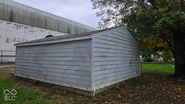 125 W South C Street, Gas City, IN 46933, photo 5 of 23