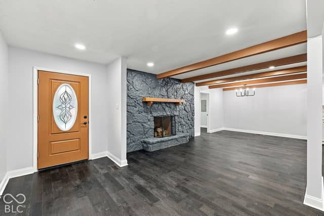 8236 Orchid Lane, Indianapolis, IN 46219, photo 5 of 36