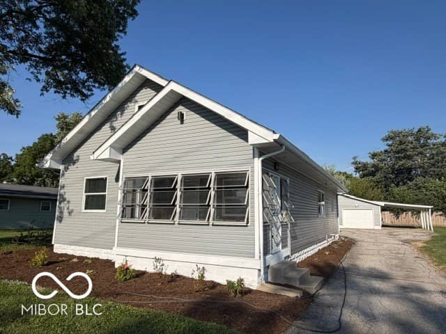 1849 Fullenwider, Indianapolis, IN 46203, photo 4 of 23