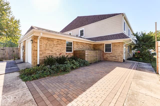 3412 Winchester Drive, Indianapolis, IN 46227, photo 5 of 43