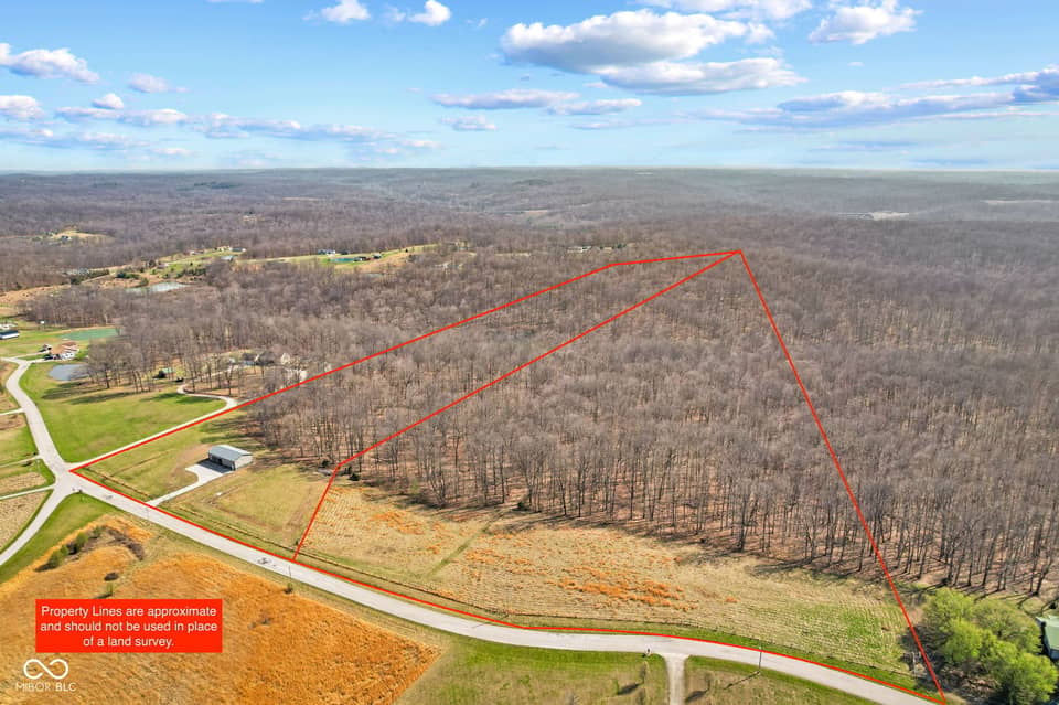 8172 E Ash Road, Bloomfield