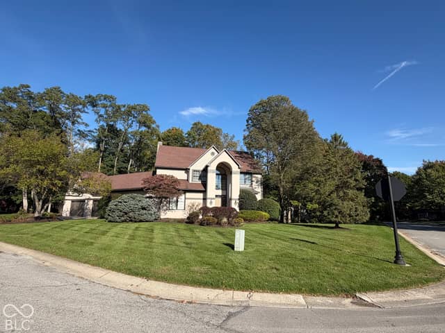 8917 Admirals Bay Drive, Indianapolis, IN 46236, photo 3 of 59