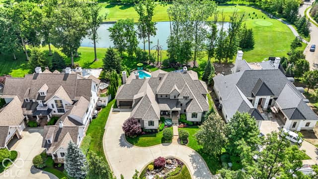 15621 Hidden Oaks Court, Carmel, IN 46033, photo 5 of 106