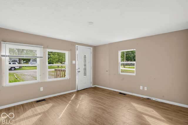 3128 S Rural Street, Indianapolis, IN 46237, photo 4 of 12