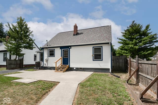 1935 N Centennial Street, Indianapolis, IN 46222, photo 3 of 28