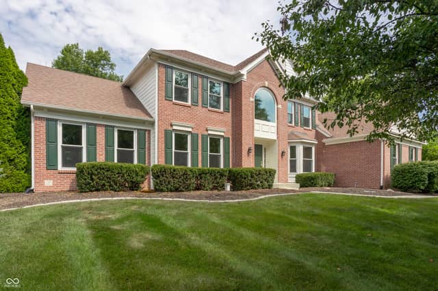 10024 Barth Drive, Zionsville, IN 46077, photo 4 of 66