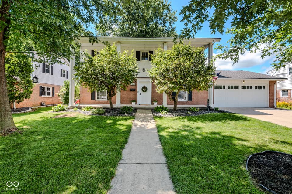 2604 California Street, Columbus