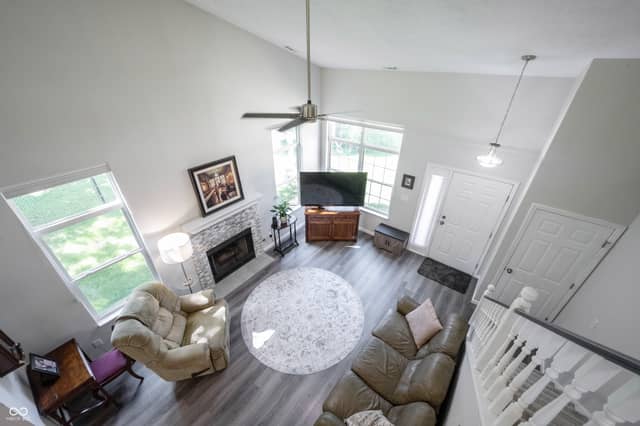7591 Sycamore Grove, Indianapolis, IN 46260, photo 4 of 42