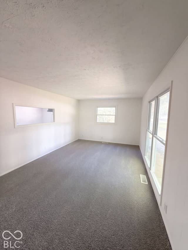 432 Southgate Drive, Greenwood, IN 46143, photo 4 of 17