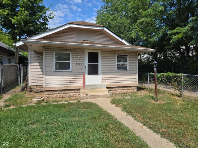 654 N Alton Avenue, Indianapolis, IN 46222, photo 2 of 13