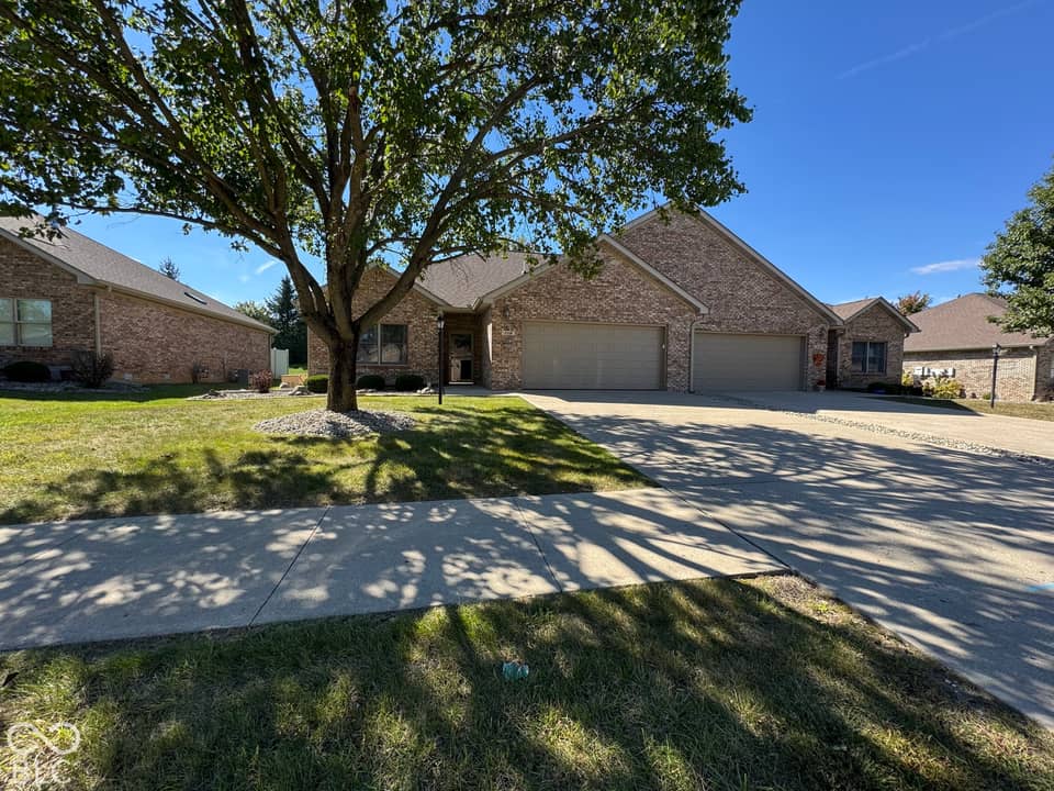 112 Cardinal Lane, Alexandria