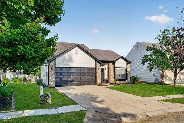 19277 Fox Chase Drive, Noblesville, IN 46062, photo 3 of 33