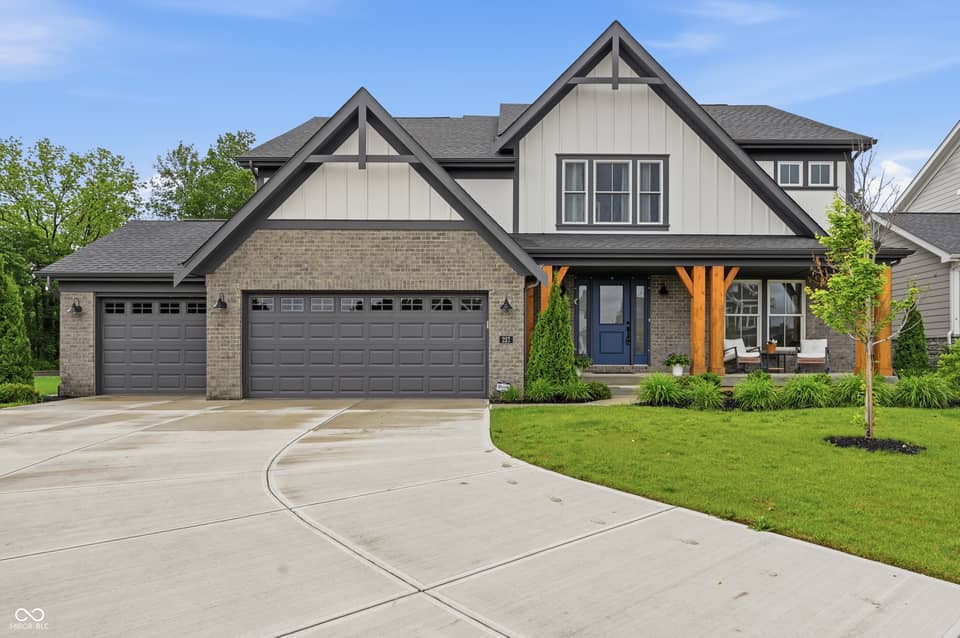 227 Oakhurst Way, Westfield