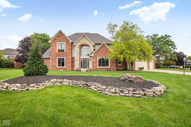 10414 Quiet Drive, Indianapolis, IN 46239, photo 5 of 46
