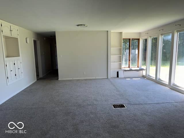 4522 Columbus Avenue, Anderson, IN 46013, photo 4 of 10