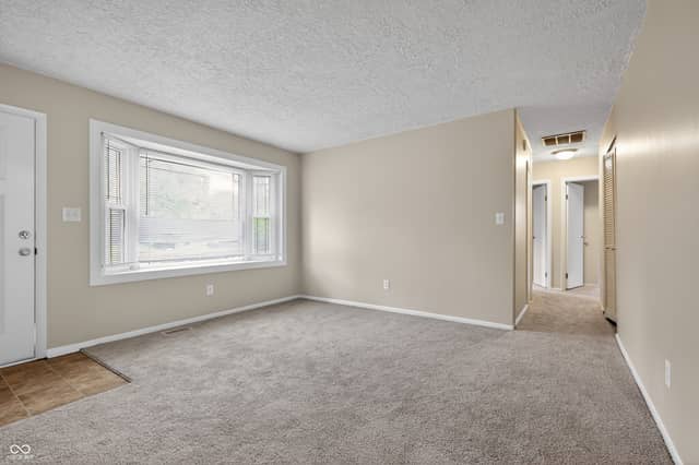 10025 Catalina Drive, Indianapolis, IN 46235, photo 4 of 15