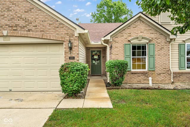 2055 Autumn Faith Way, Avon, IN 46123, photo 3 of 27