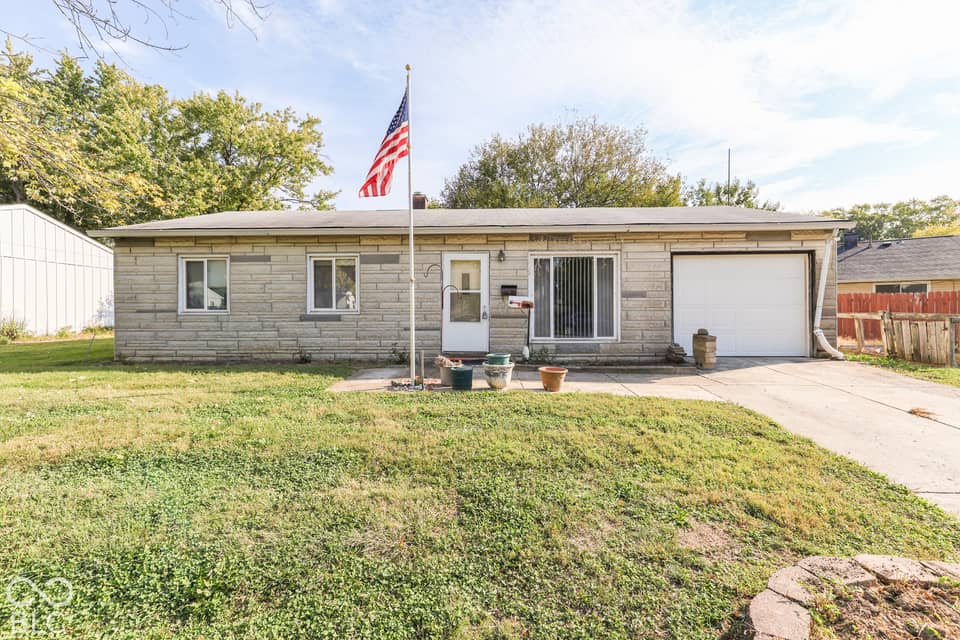 3915 Arborcrest Drive, Indianapolis