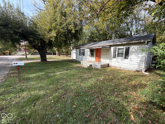 5244 E 27th Street, Indianapolis, IN 46218, photo 2 of 5