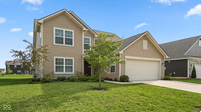 2389 Silver Spoon Drive, Greenfield, IN 46140, photo 5 of 41