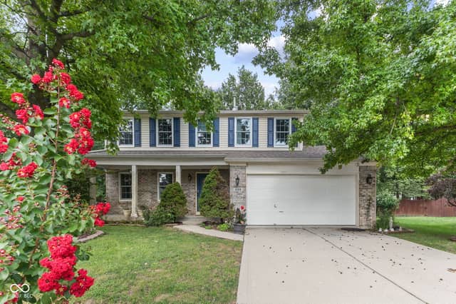 1200 Breaside Court, Greenwood, IN 46143, photo 2 of 34
