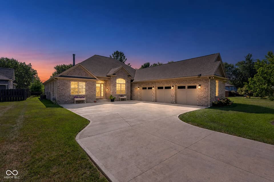 2309 Elmwood Drive, Lebanon