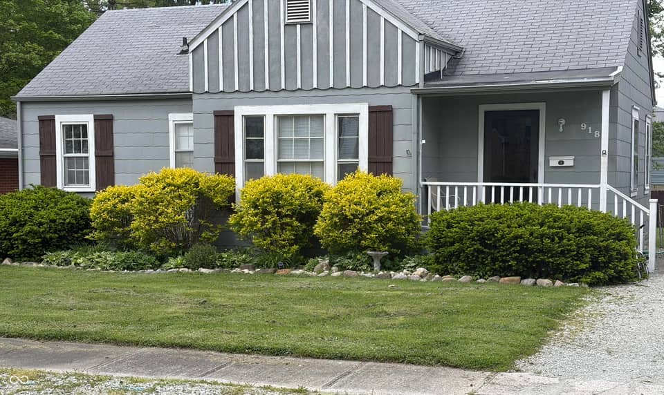 918 Maplewood Avenue, Anderson, IN 46012, photo 1 of 10