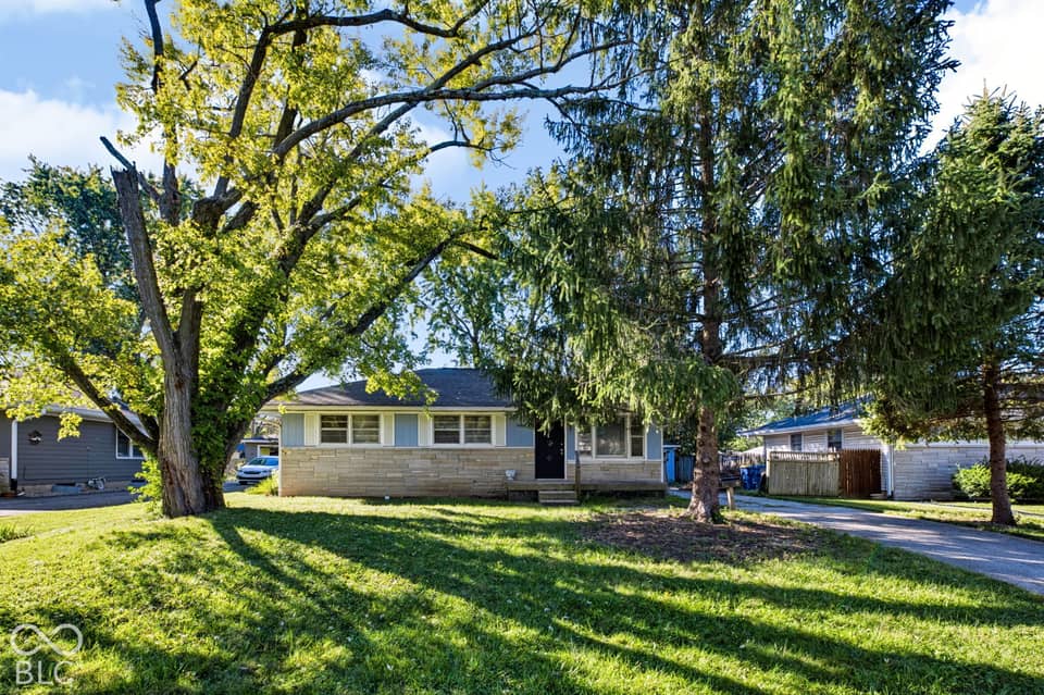 7665 E 52nd Street, Indianapolis