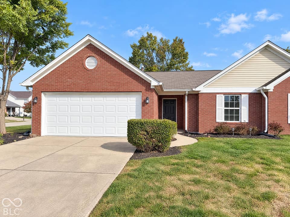 1839 Acorn Road, Franklin, IN 46131, photo 1 of 17