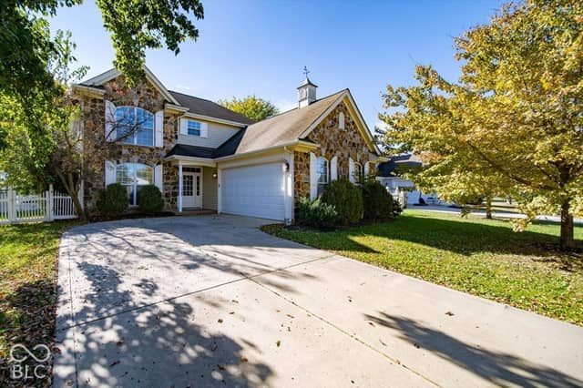 10811 Meadow Wing Court, Noblesville, IN 46060, photo 3 of 35
