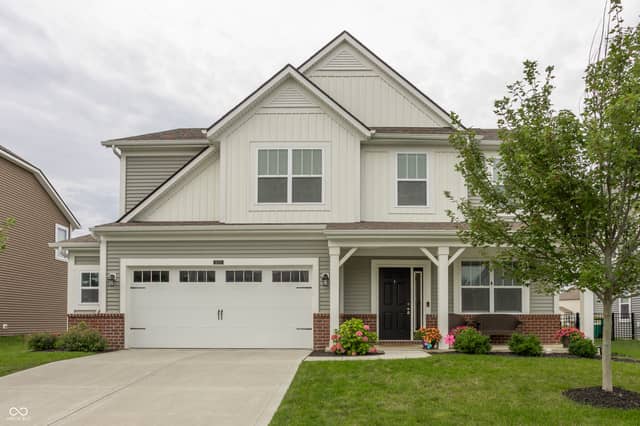 6771 Highland Way, Brownsburg, IN 46112, photo 2 of 36