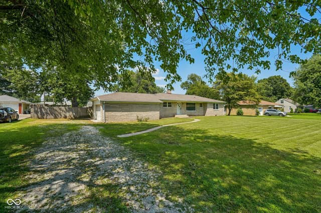 436 Maxwell Road, Indianapolis, IN 46217, photo 4 of 32