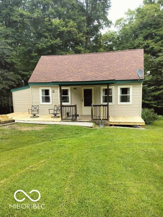 4140 Echo Run Road, Poland