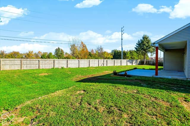 7020 Ira Court, Indianapolis, IN 46217, photo 4 of 25